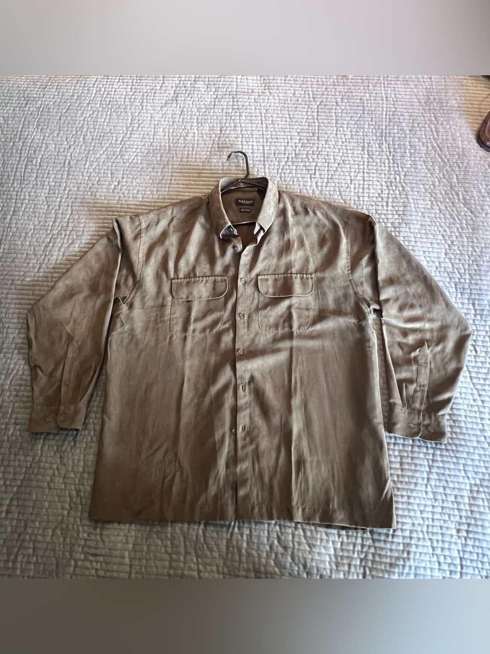 Van Heusen Men's Button-Down Shirt in Olive